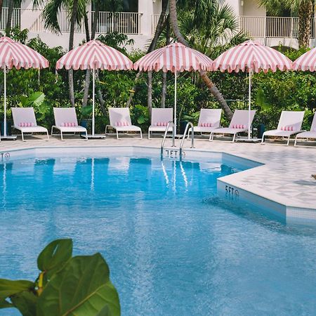 Hampton By Hilton Grand Cayman Seven Mile Beach George Town Exterior foto